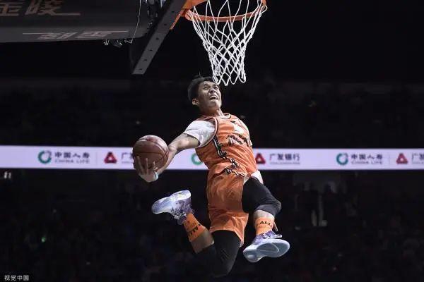 矣進(jìn)宏，CBA首位選秀成功的草根球員