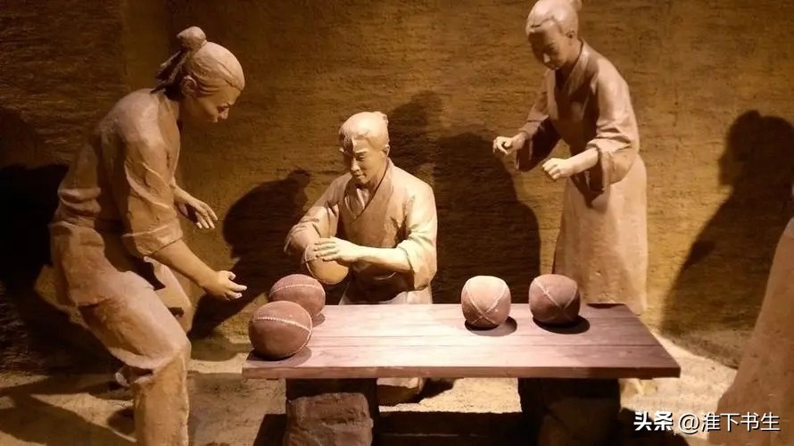  中國的古代足球叫什么,古代足球叫什么起源于哪個(gè)國家