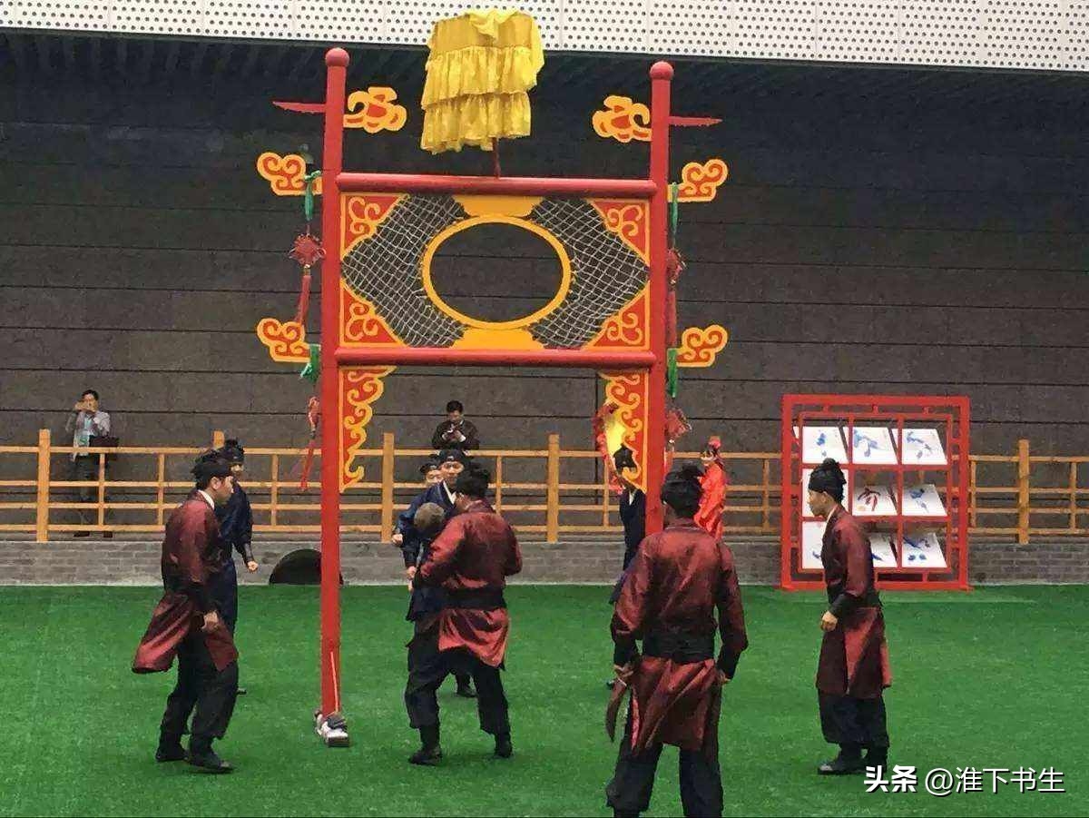  中國的古代足球叫什么,古代足球叫什么起源于哪個(gè)國家