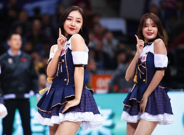 NBA一夜動態(tài)：勇士問價全聯(lián)盟，東契奇首秀確定，太陽三首輪可用